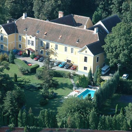 Kastelyfogado Sitke Hotell Eksteriør bilde